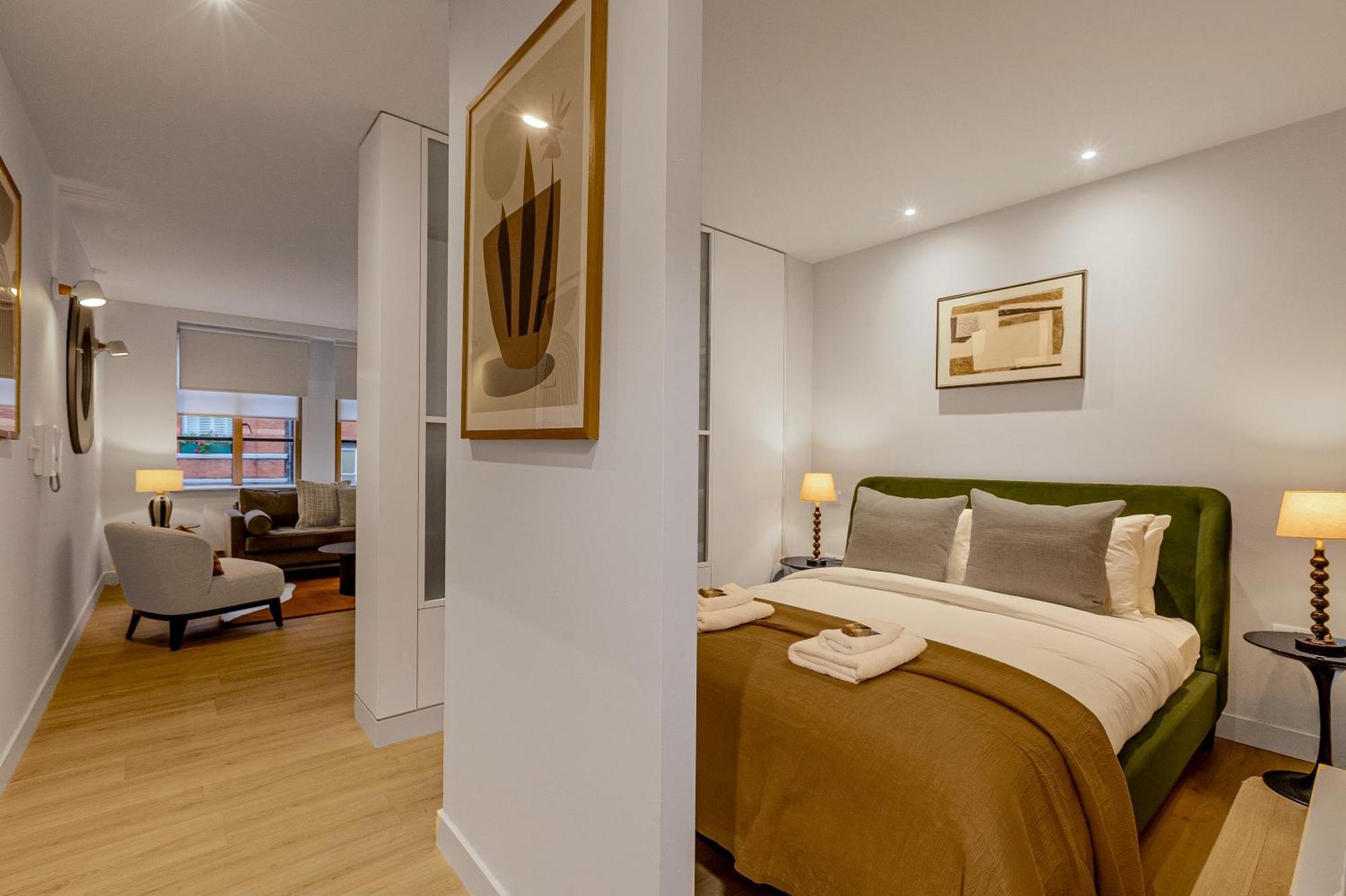 Aparthotel Servised On Artillery Lane